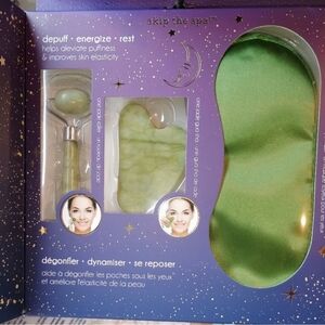 Skip The Spa Self Care & Sculpting Trio Set Gua Sha Mask Jade Roller 3 PC Set